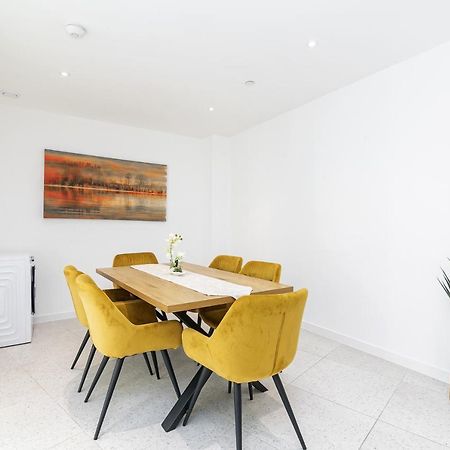 Luxury Spacious Flat With Communal Gardens And Parking 伦敦 外观 照片